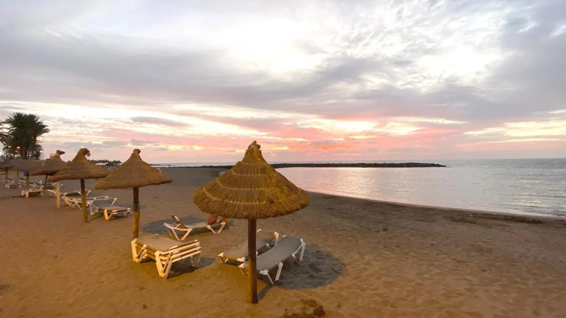 Tropicalidays Costa Adeje Apartment Beach Espagne